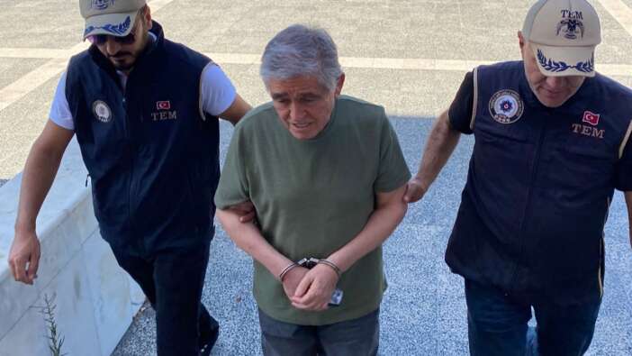 Bakan Yerlikaya duyurdu! Turuncu kategorideki FETÖ'cü terörist Muğla'da yakalandı