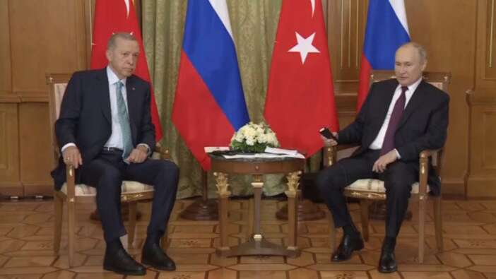Dünyanın gözü Soçi'de! Cumhurbaşkanı Erdoğan: Tahıl konusunda vereceğimiz karar çok önemli!