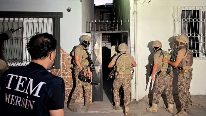 Mersin'de PKK, DEAŞ ve FETÖ'ye eş zamanlı şafak operasyonu!