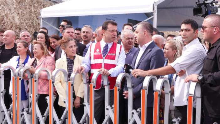Ekrem İmamoğlu'ndan CHP'li başkana sert tepki: "Rezillik!"