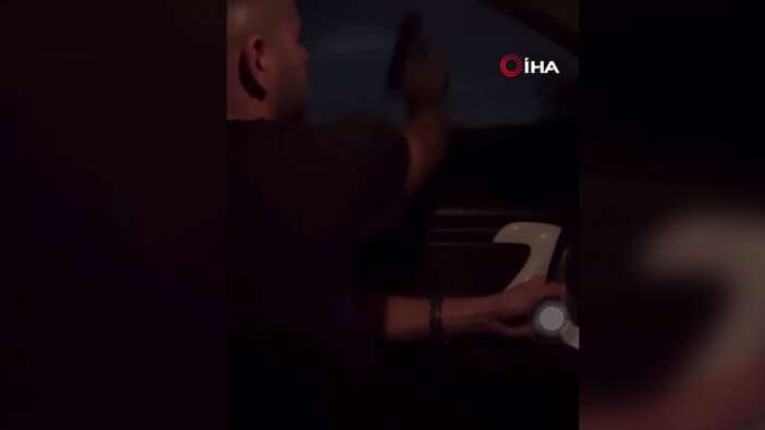 Adana'da seyir halindeki araçtan silahla ateş açtı