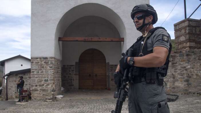 Kosova’daki silahlı saldırının organizatörü Sırbistan’da gözaltına alındı