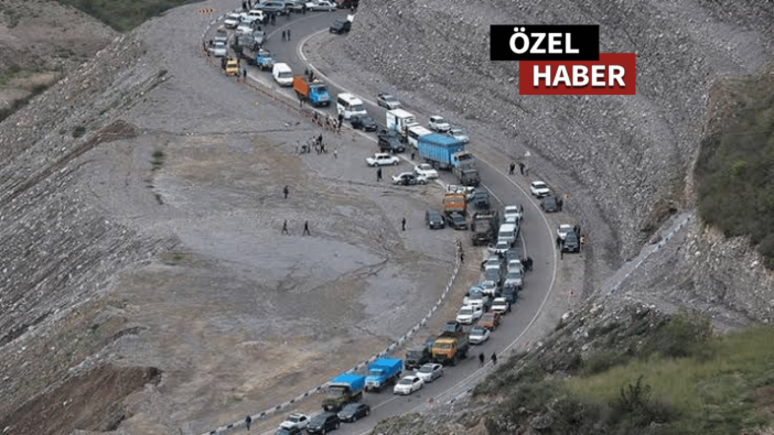 Azerbaycan’dan jest! Silah bırakan binlerce Ermeni asker Ermenistan’a gitti!