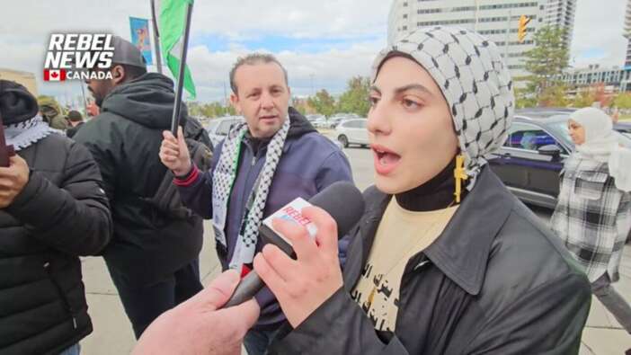 Kanada'da gündem olan kadın, yalan haberlerle soru soran muhabiri rezil etti!