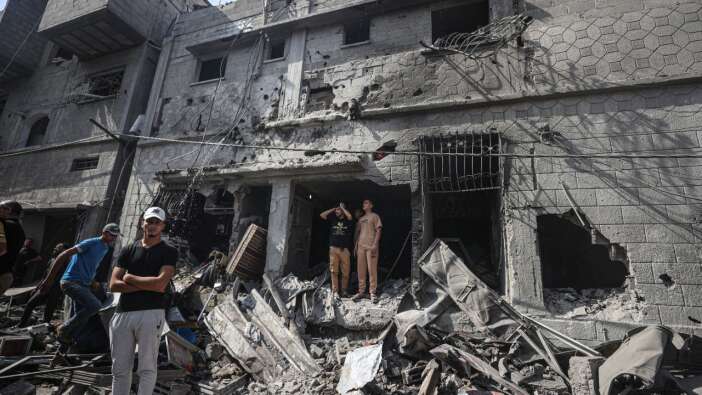 Gazze'ye atılan bombalar Hiroşima'ya atılan atom bombasına eşdeğer!