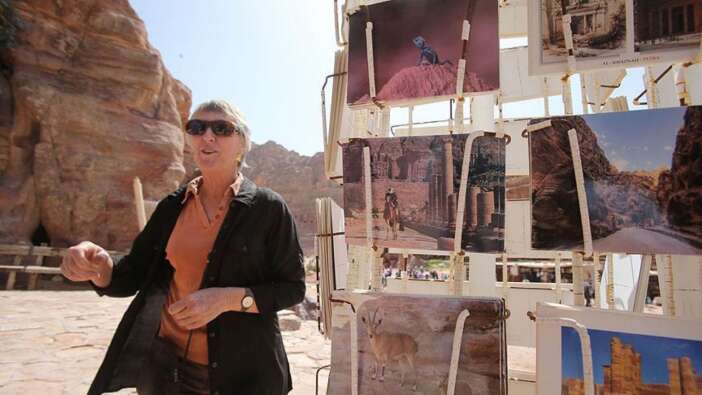 Yeni Zelanda'dan geldi, Petra'da bir bedevi ile evlendi