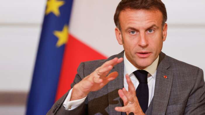 Macron’dan İsrail’e çağrı: “Gazze’yi bombalamayı durdur”