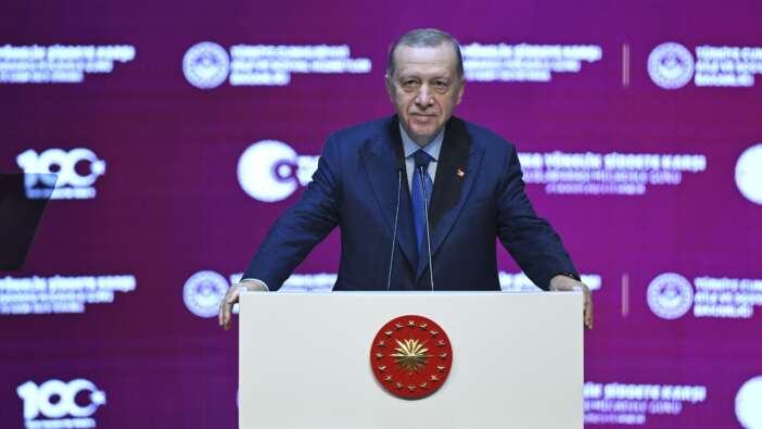 Cumhurbaşkanı Erdoğan: "Eli öpülecek kadınlar şehitlerimizin anneleri, eşleridir"