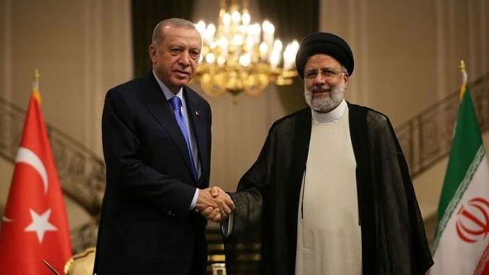 Cumhurbaşkanı Erdoğan, İran Cumhurbaşkanı Reisi ile telefonda görüştü