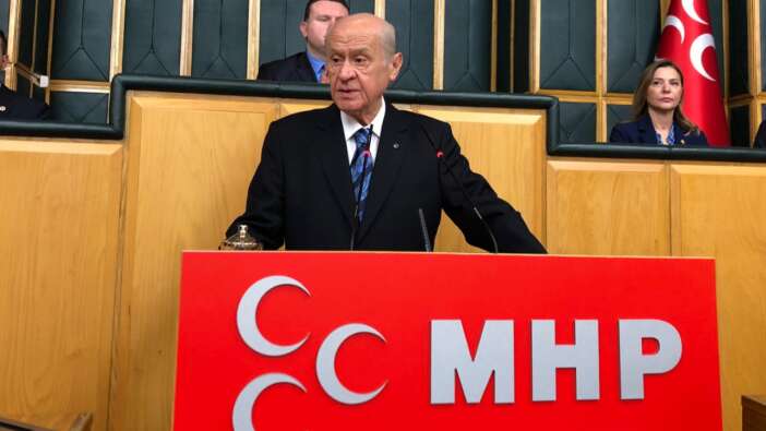 CHP'ye tepki gösteren Bahçeli'den yerel seçim mesajı: Cumhur İttifakı İstanbul'da, Ankara'da zilleti savurup indirecektir!