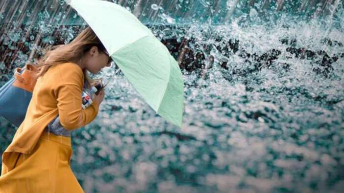Meteoroloji'den sarı kodlu uyarı! İstanbul dahil bu 4 ilde yaşayanlar dikkat! Kuvvetli geliyor...