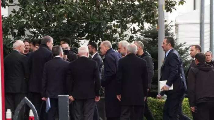 AK Parti İstanbul İl Başkanlığı'nda kritik toplantı!