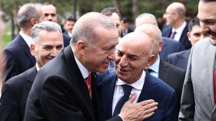 AK Parti'nin Ankara Büyükşehir Belediye Başkan adaylığında ibre Turgut Altınok'a döndü!