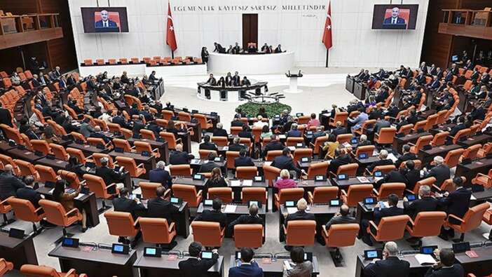 TBMM'de Genel Kurul toplandı... Üç partinin vekilleri arasında tartışma çıktı!