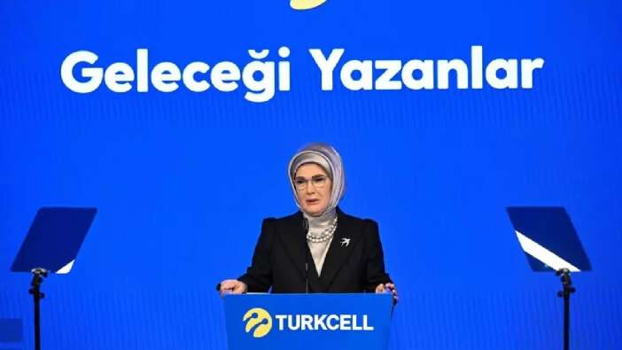 Emine Erdoğan, "Geleceği Yazanlar Platformu 10. Yıl Etkinliği"nde konuştu!