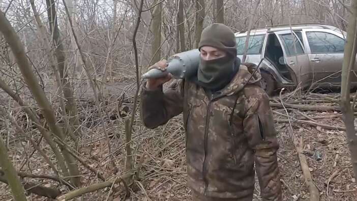 Ukrayna'da cephe hattında yılbaşında çatışmalar aralıksız sürdü