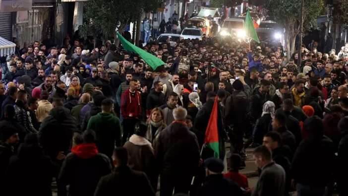 Batı Şeria'da protesto başladı! İşte Ramallah'ta son durum...