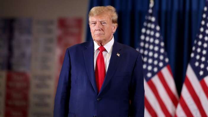 Eski ABD Başkanı Donald Trump E Barrett Prettyman Adliyesi'nden ayrıldı