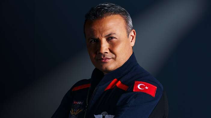 MSB'den Alper Gezeravcı’ya uzay görevinde başarılar mesajı