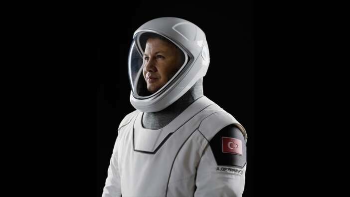Türkiye'nin ilk astronotunun uzaydaki evine ulaşma saati belli oldu! Kenetlenme için geri sayım...