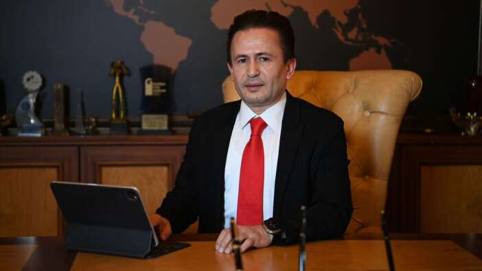 Tuzla Belediye Başkanı Dr. Şadi Yazıcı'dan sert eleştiri: İmamoğlu’nun tiyatrosundan kurtulacağız!