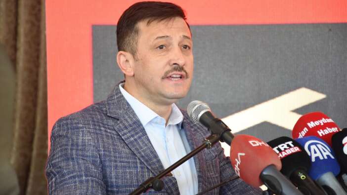 AK Parti'nin İzmir başkan adayı Hamza Dağ'dan suda yüzde 50 indirim sözü