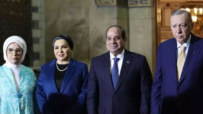 Cumhurbaşkanı Erdoğan İmam Şafi Türbesi'ni ziyaret etti