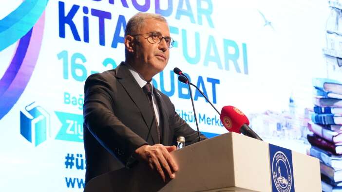 Bir İstanbul kültür klasiği! ''9. Üsküdar Kitap Fuarı'' başladı