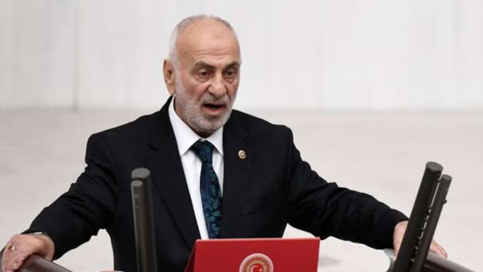 Yeniden Refah Partisi Genel Sekreteri ve İstanbul Milletvekili Suat Pamukçu istifa etti