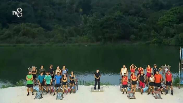 21 Şubat 2024 Survivor All Star'da büyük motivasyon! Ronaldinho yarışmacılar ile bir arada...
