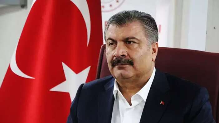 Bakan Koca açıkladı: Yan dal uzmanı hekimlere pozisyon açılacak