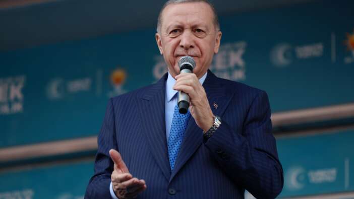 Cumhurbaşkanı Erdoğan: "Savunma sanayiinde destan yazıyoruz. Uçak gemimizin bir üst segmentini yapacağız"