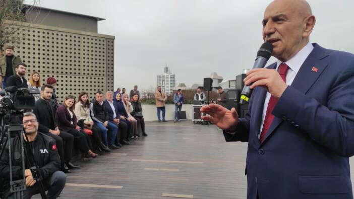 Turgut Altınok: Üniversite öğrencilerine ücretsiz ulaşım sağlayacağız