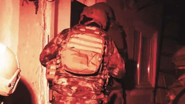 Çember daralıyor...  3 bin 765 firari yakalandı! Bakan Yerlikaya operasyon anlarını paylaştı