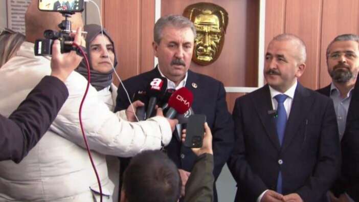 Tokat'ta trafik kazası geçiren BBP lideri Destici taburcu oldu: Seçim boyunca dizlik kullanacağım!