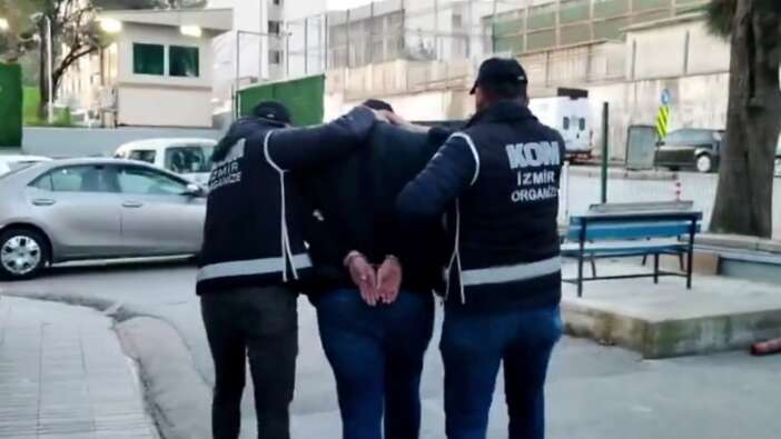Bakan Yerlikaya duyurdu! İzmir merkezli 3 ilde MAHZEN-13 Operasyonu! 2 ayrı organize suç örgütü çökertildi