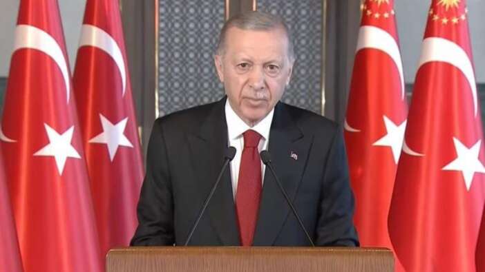 Cumhurbaşkanı Erdoğan deprem konutları teslim töreninde duyurdu: Hedef yıl sonuna kadar 200 bin konut!