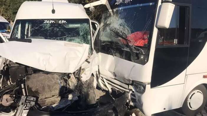 Antalya'da korkunç kaza: Çok sayıda yaralı var