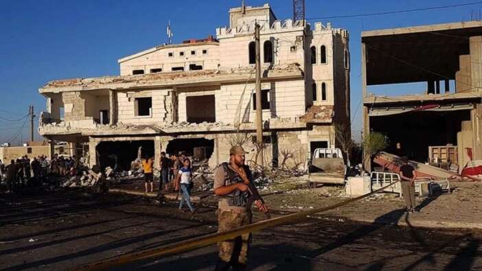 Suriye'nin Azez ilçesinde bombalı terör saldırısında 4 sivil öldü 20 sivil yaralandı