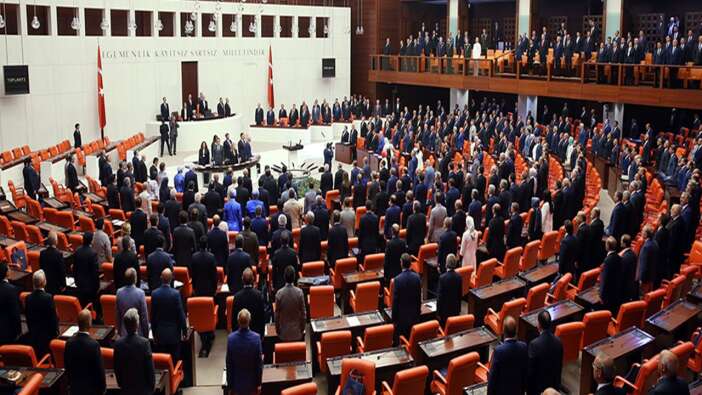 CHP'nin 5 milletvekilinden 4'ü belediye başkanı oldu! Meclis'teki sandalye sayısı değişti