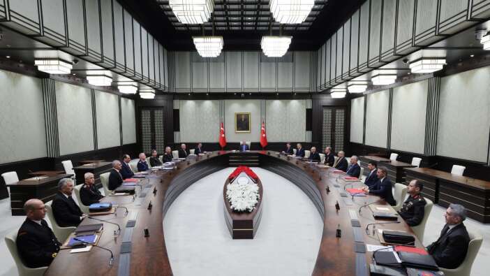 MGK Toplantısı sona erdi Örgütü cesaretlendirenler terörle irtibatını kesmeli