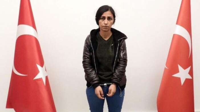 MİT terörist İpek Demir'i Suriye'de yakalayarak Türkiye'ye getirdi