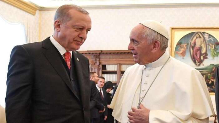 Papa Francesco'dan Cumhurbaşkanı Erdoğan'a teşekkür: Dünya barışı için gücü olan ve çok çalışan az sayıda liderden biri