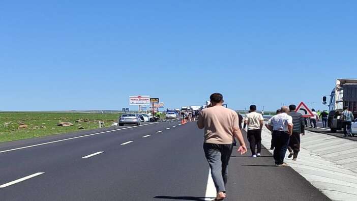 Şanlıurfa'da korkunç kaza! Otomobiller çarpıştı! 2 kişi can verdi