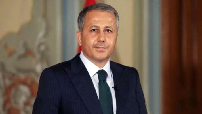 Bakan Yerlikaya: Bayram tatilinde 2 bin 101 düzensiz göçmen yakalandı