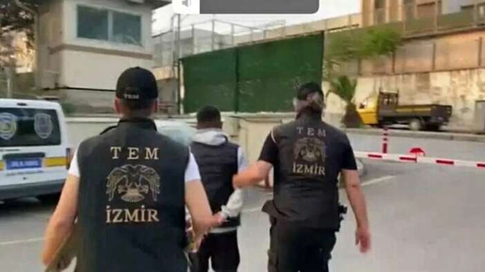 İzmir'de FETÖ operasyonu: 36 gözaltı