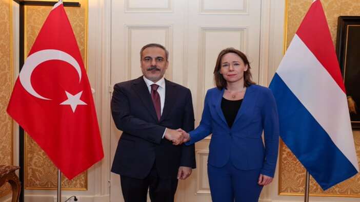 Bakan Fidan Hollandalı mevkidaşı ile görüştü