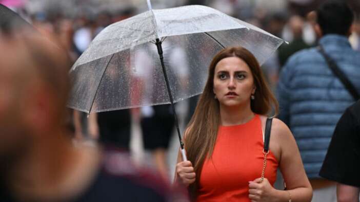 Meteoroloji'den İstanbul, Ankara, İzmir dahil 45 kente sarı kodlu uyarı! Sel, yıldırım ve hortum tehlikesi var...