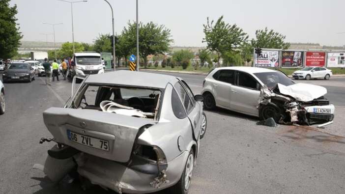 Şanlıurfa'da zincirleme trafik kazasında 7 kişi yaralandı