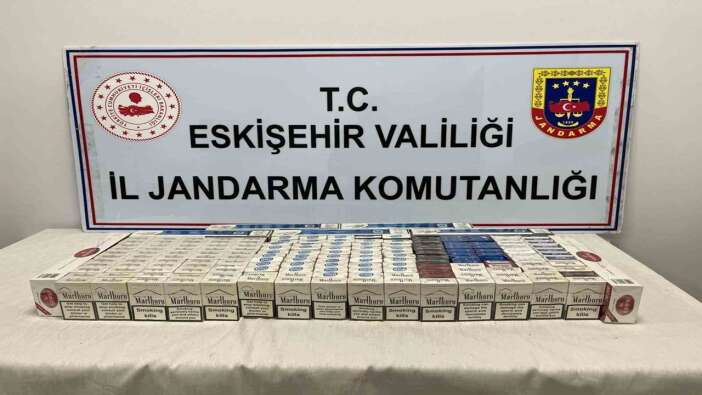 Eskişehir’de kaçak sigara satan 2 şüpheli yakalandı
